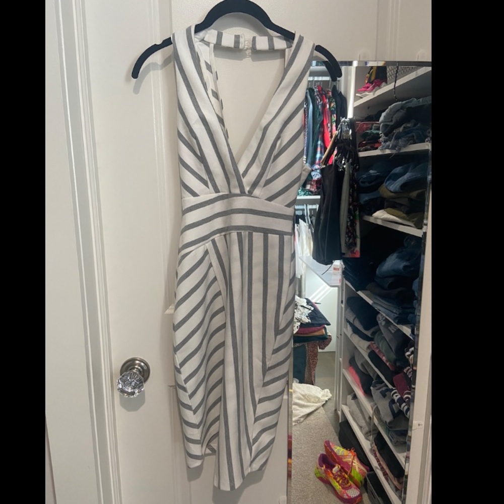 Fitted striped midi dress